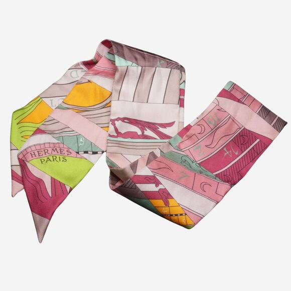 Hermes 100% Silk Twilly Astrologie Nouvelle in Rose Framboise (pink) & Pistache - Picture 9 of 12